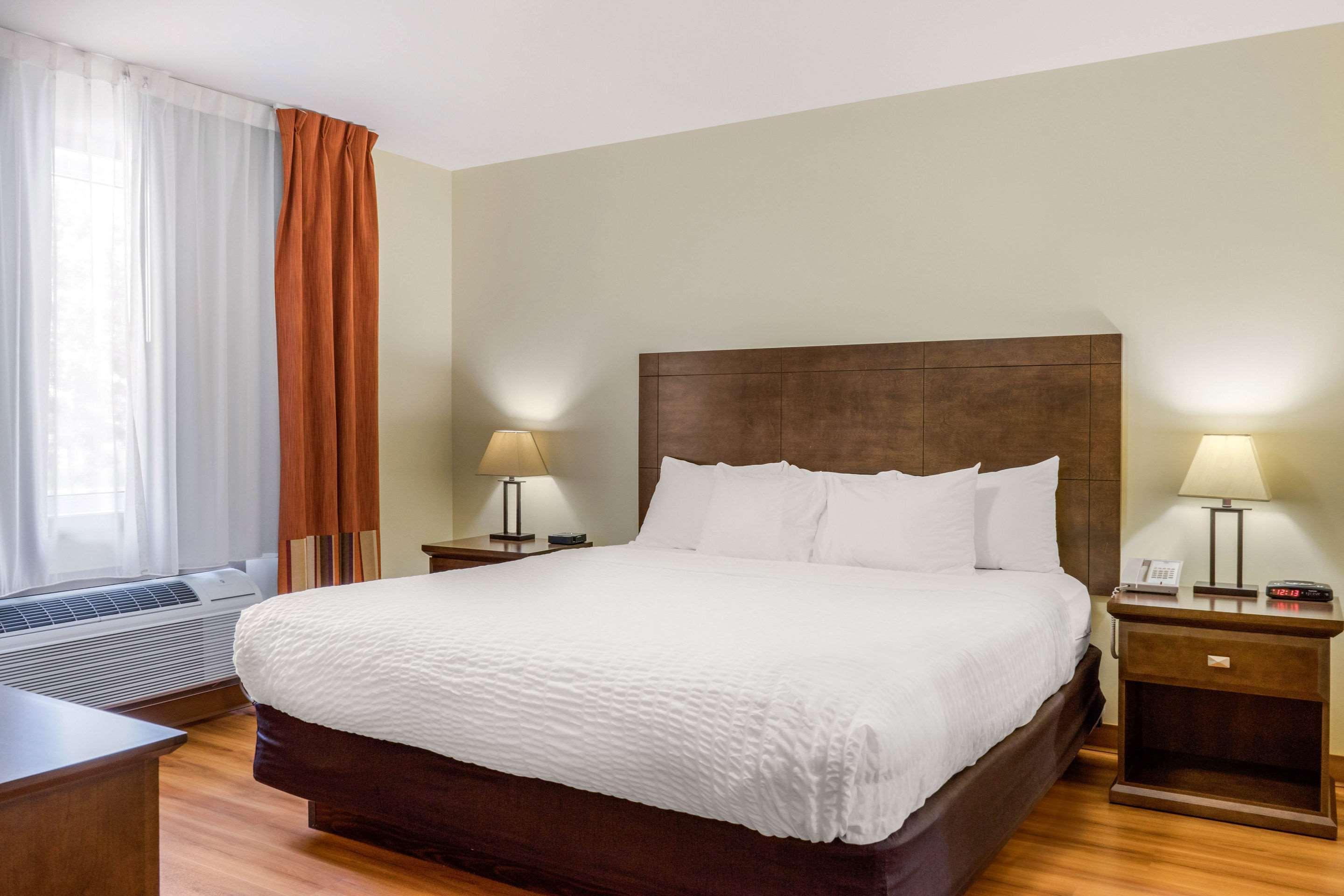 Quality Inn & Suites Winkler Екстериор снимка