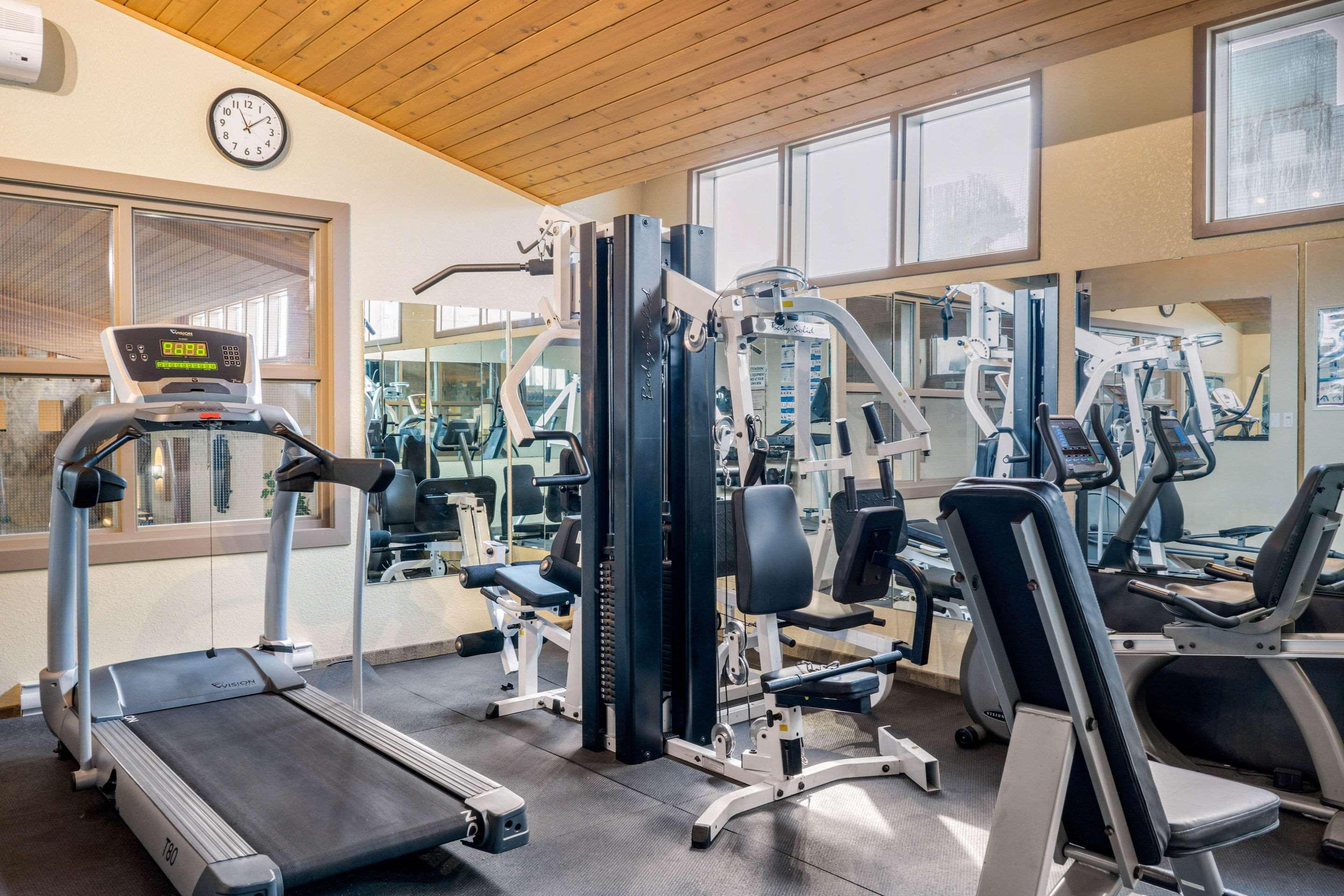 Quality Inn & Suites Winkler Екстериор снимка