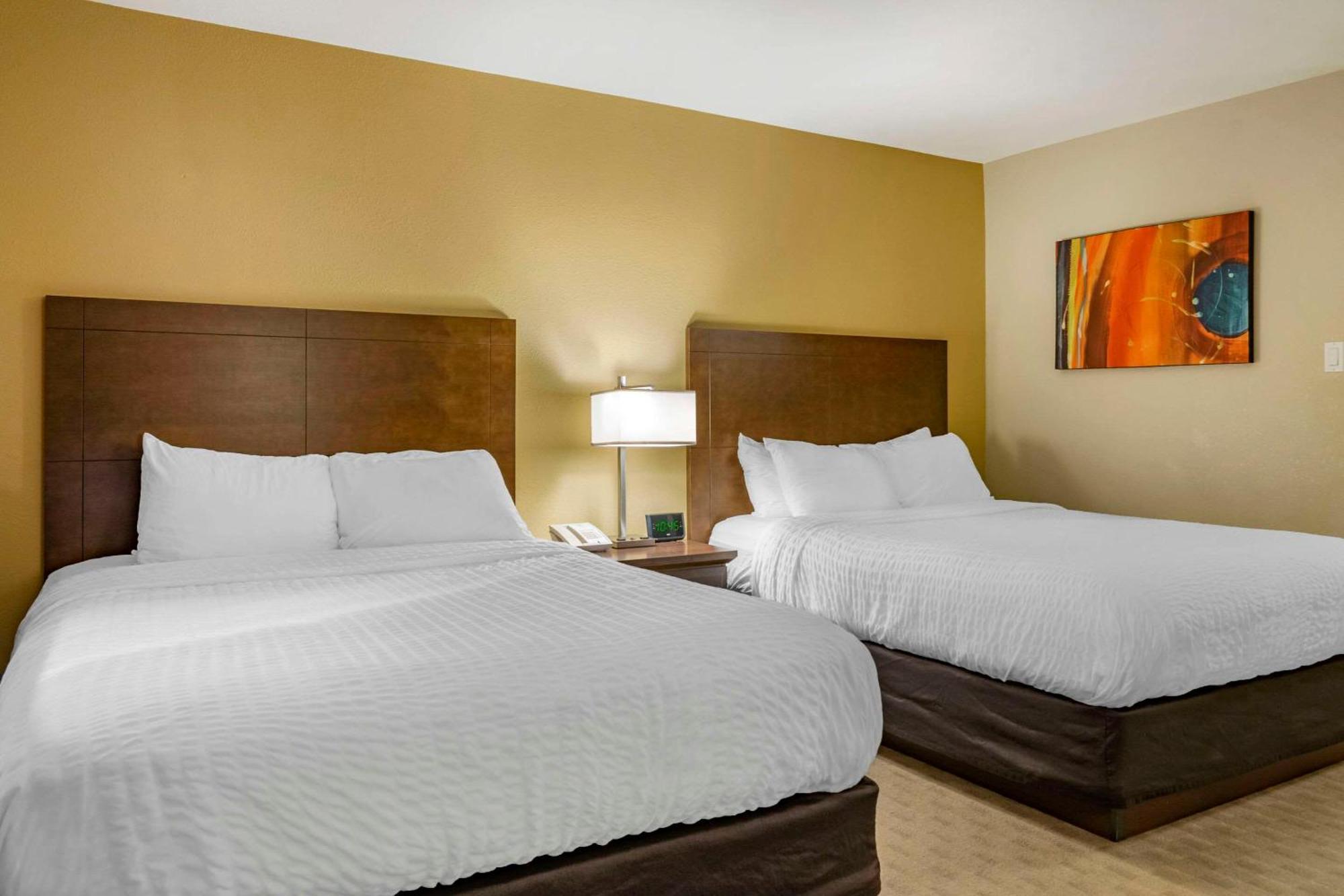Quality Inn & Suites Winkler Екстериор снимка